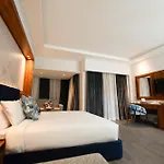 Golden Beach Resort