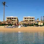 Apartment At Palm Beach Piazza