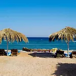 Wishwashi Camp & Resort