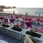 Mamoura Rental