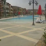 Porto Sukhna - Families Only