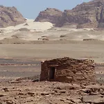 Think Love On Red Sea