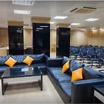 Elysees Apartment Hotel