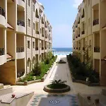 Palm Beach Piazza Apartments