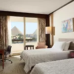 Le Meridien Pyramids Hotel & Spa