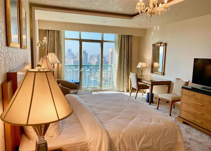 Chez Haytham At Four Seasons Nile Plaza Residential Suite
