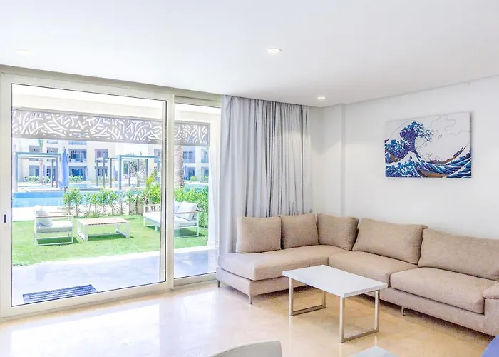 Ollystays Mangroovy 2 Bedroom Beach And Pool Free Access