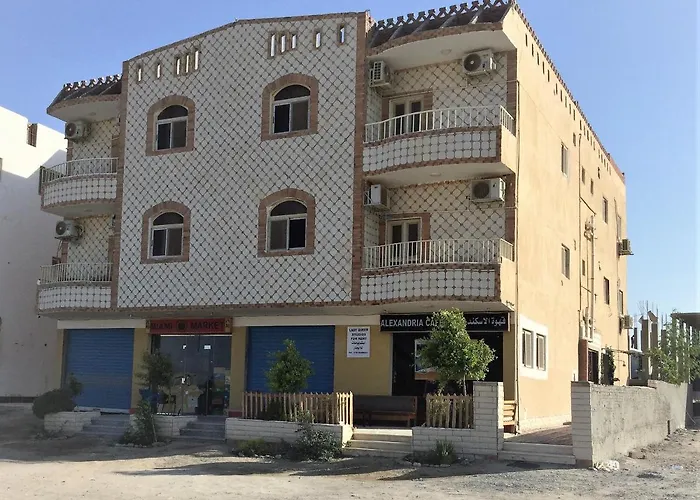 Lady Queen Apartment