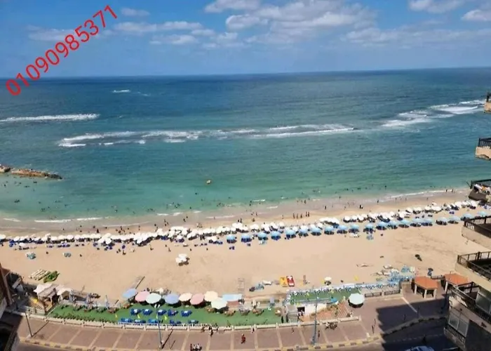 Panoramic Sea View Zamzm Flat Miami Family شقة فندقية زمزم بانورما بشاطئ ميامي - الاسكندرية صف اول مباشر علي بحر - عائلات فقط