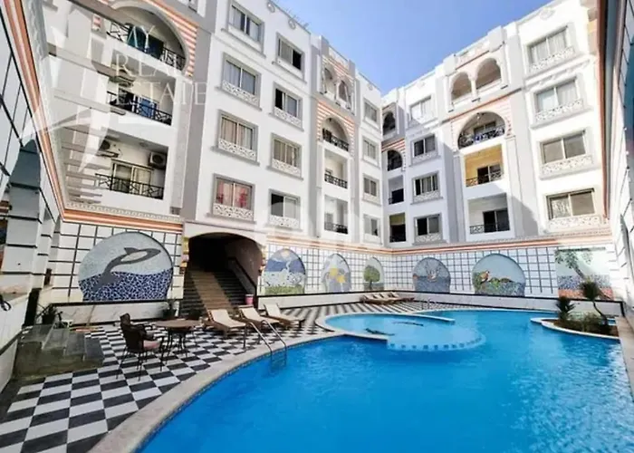 Sheraton Plaza Compound, Apartment 214