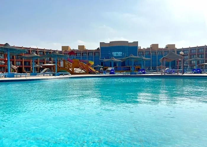 Sinaway Lagoon Aquapark Hotel And Spa