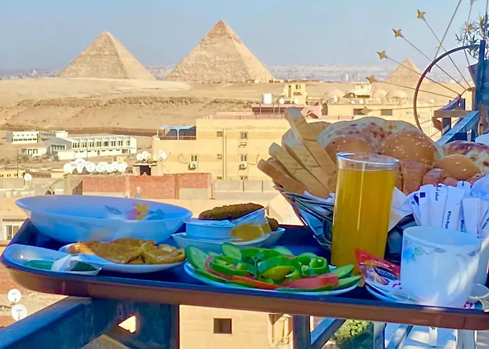 Panorama 3 Pyramids View