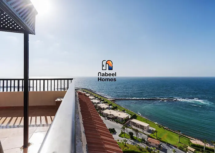 Nabeel Homes - Penthouse Duplex With Rooftop