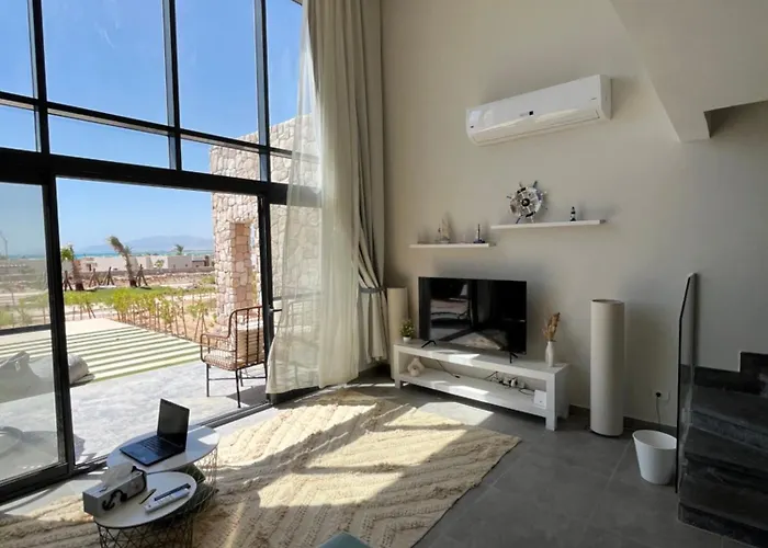 Cozy 2Br Seaview Loft In Mesca Somabay