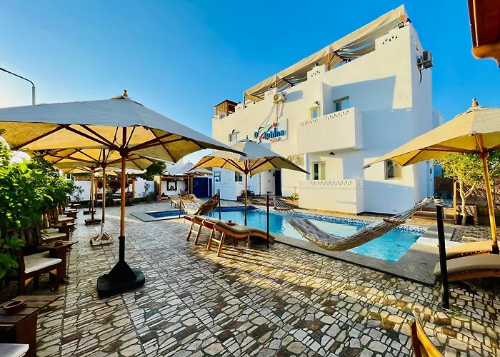 Dolphina Hotel & Restaurant