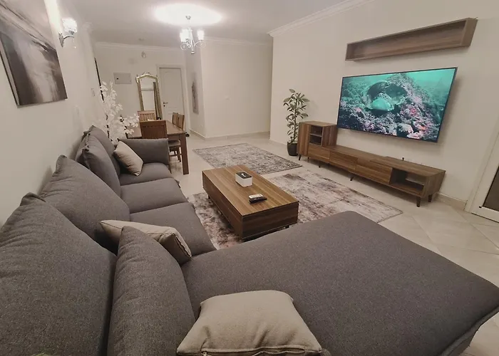 Freshly Modern Renewed 3Br Full Aircod Dar Masr Qornfel