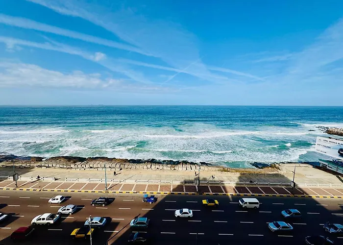 Alexandria Luxury Apartments Sporting Direct Sea View