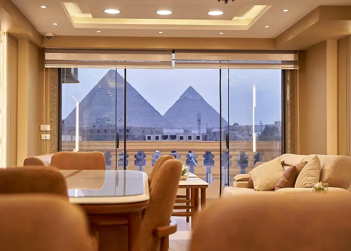 Pyramids Charm Hotel