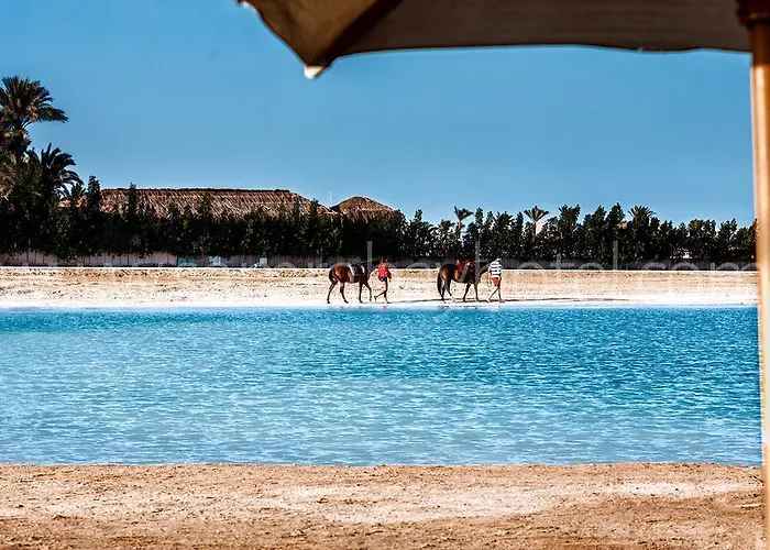 Samra Bay Resort