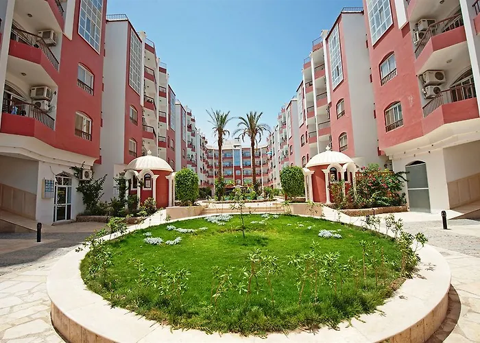 Desert Pearl Apartments