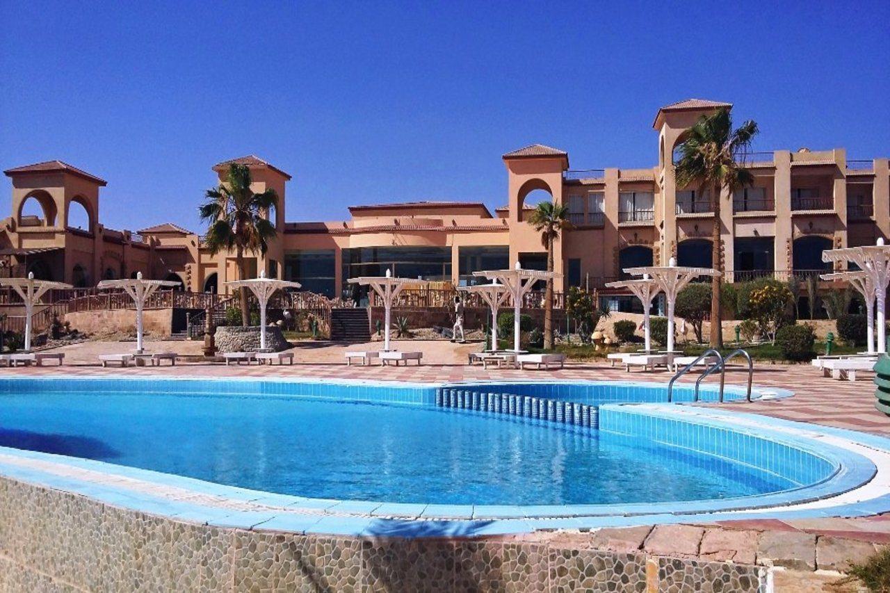 Pensee Royal Garden 4*