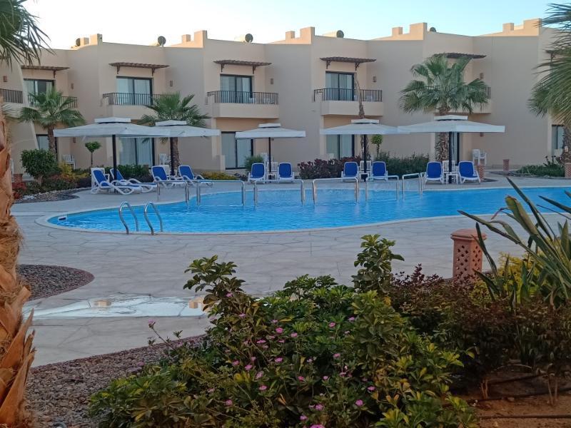 Hotel Sky View