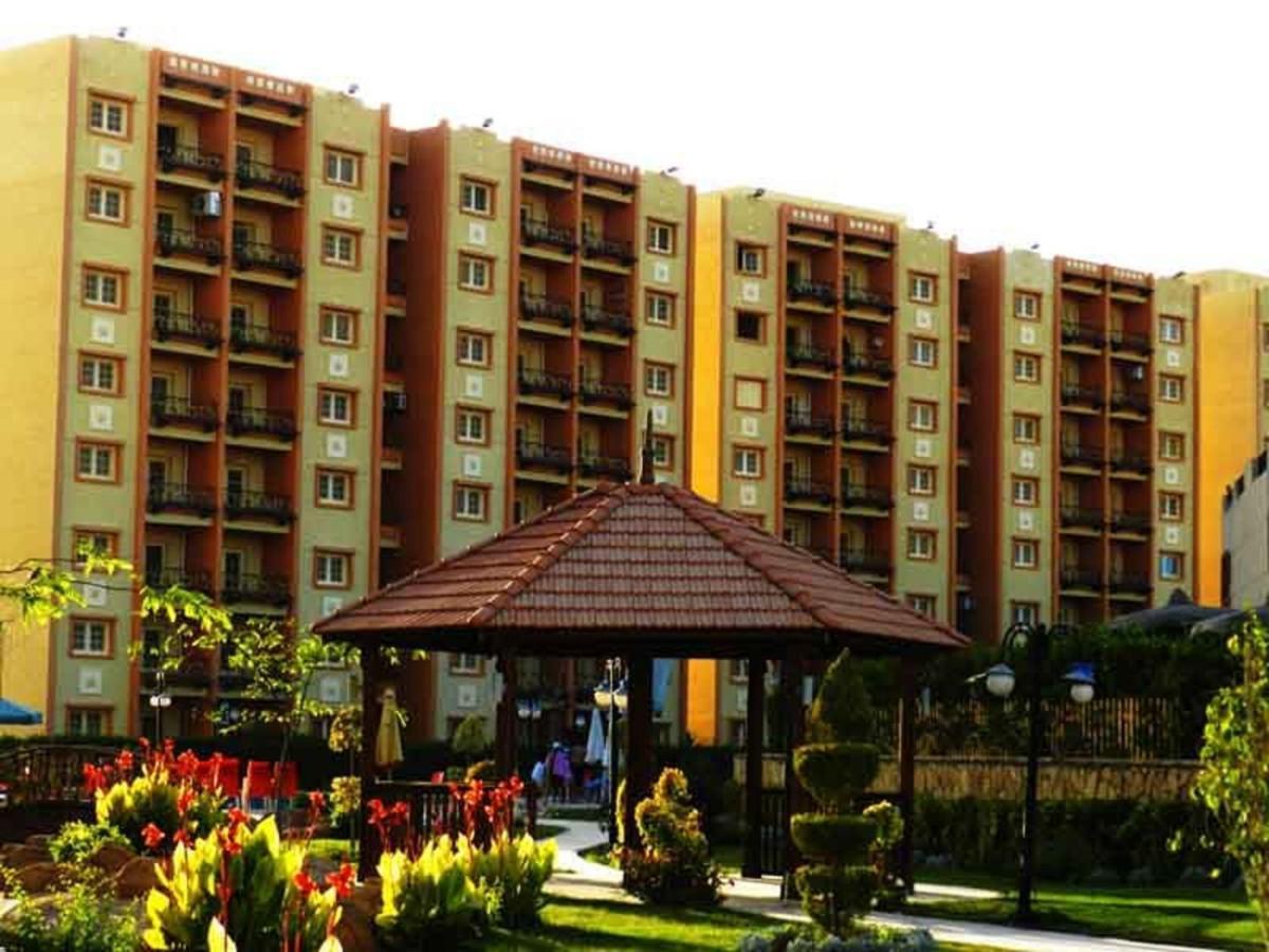 Marseilia Land Families Only Resort *