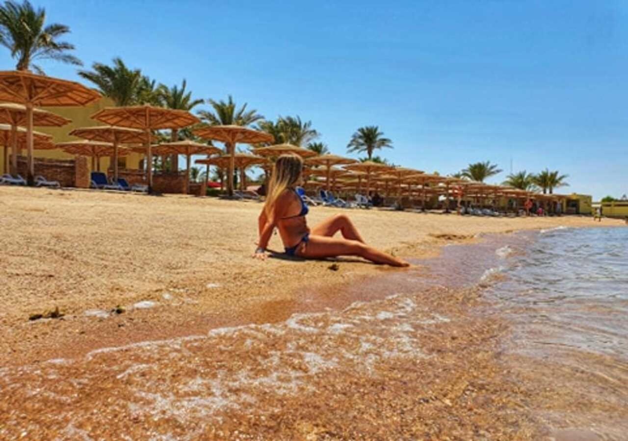 Palm Families And Couples Only Resort Hurghada