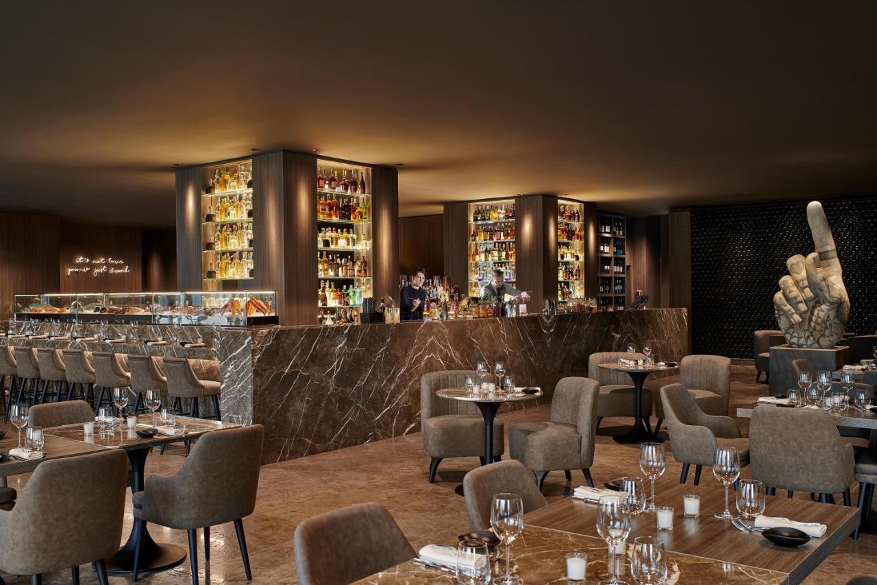 Four Seasons At Nile Plaza Cairo