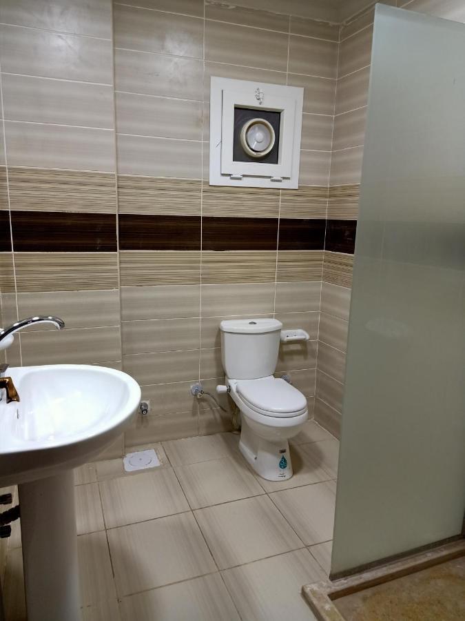 Jewel Mandara Alexandria