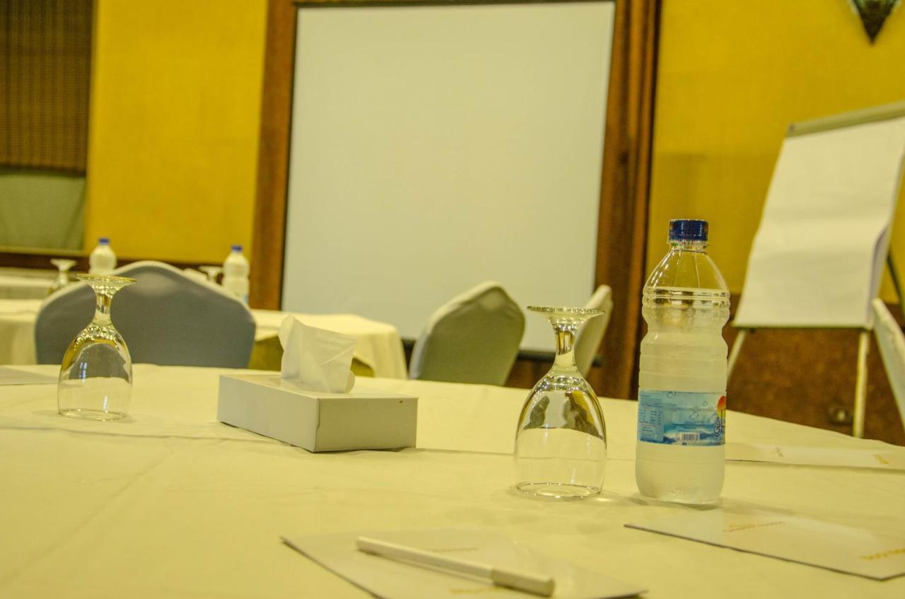 Hotel Grand Pyramids 4*