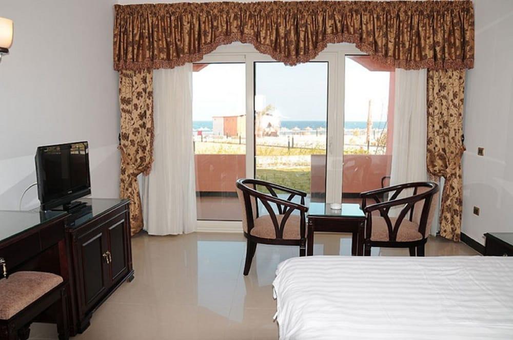 Three Corners Happy Life Resort