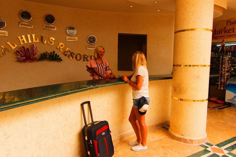 Resort Coral Hills 3*