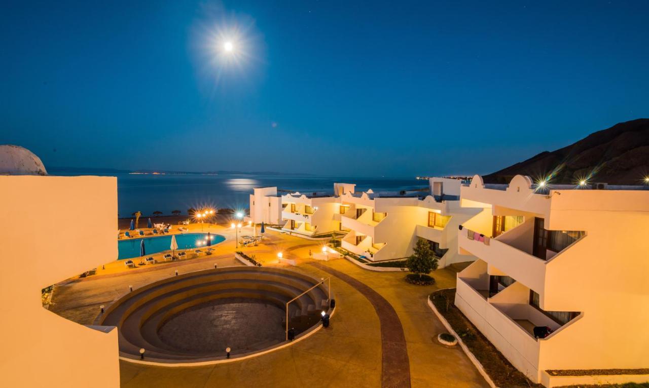 Golden Heights Aqua Park 3*