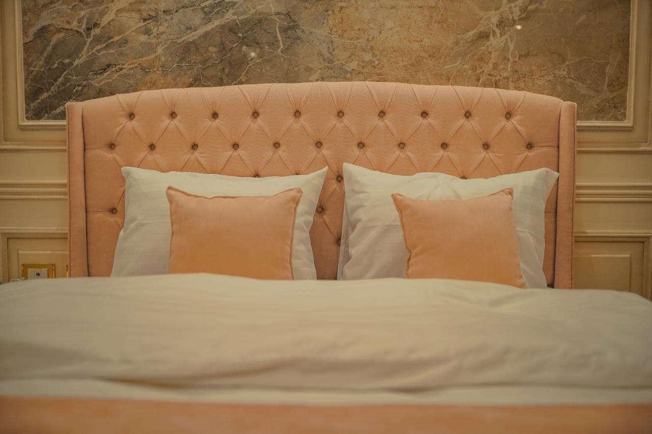 Miramar Boutique * Alexandria