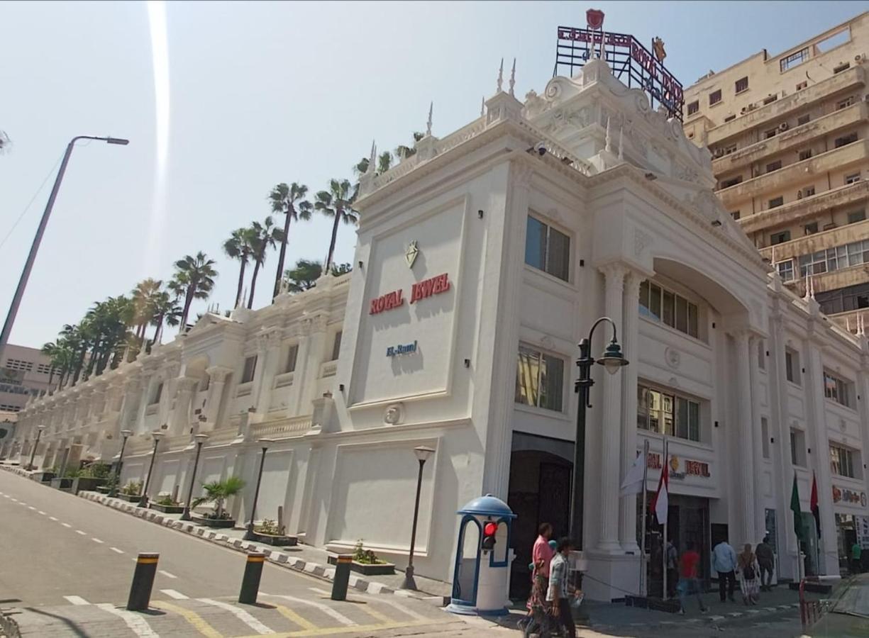 Royal Jewel Al Raml Otel 4*