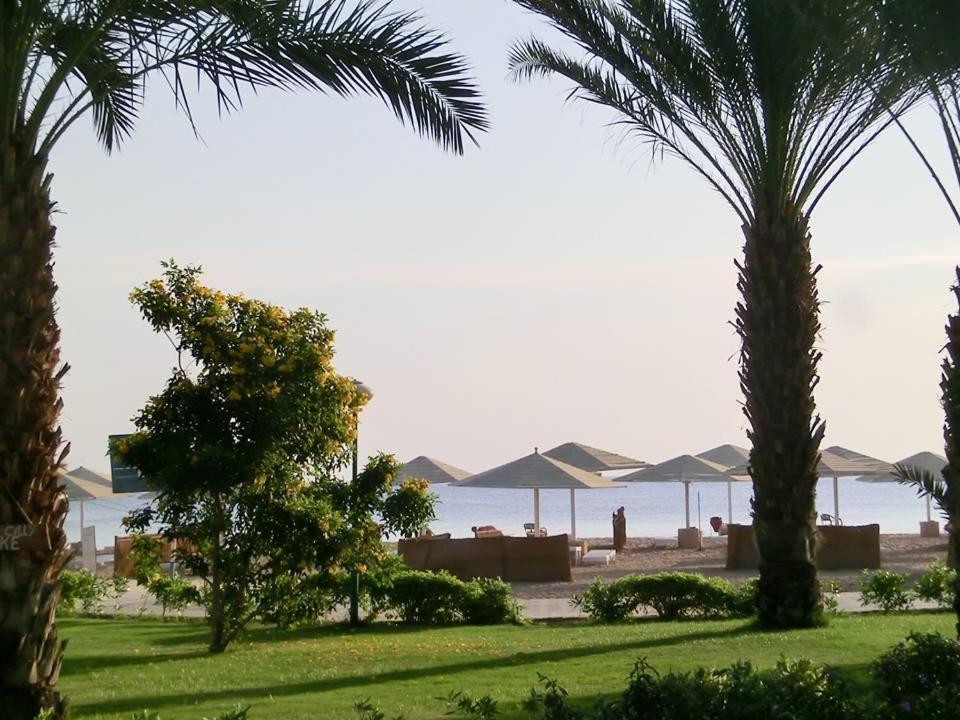 Menaville Resort 4*