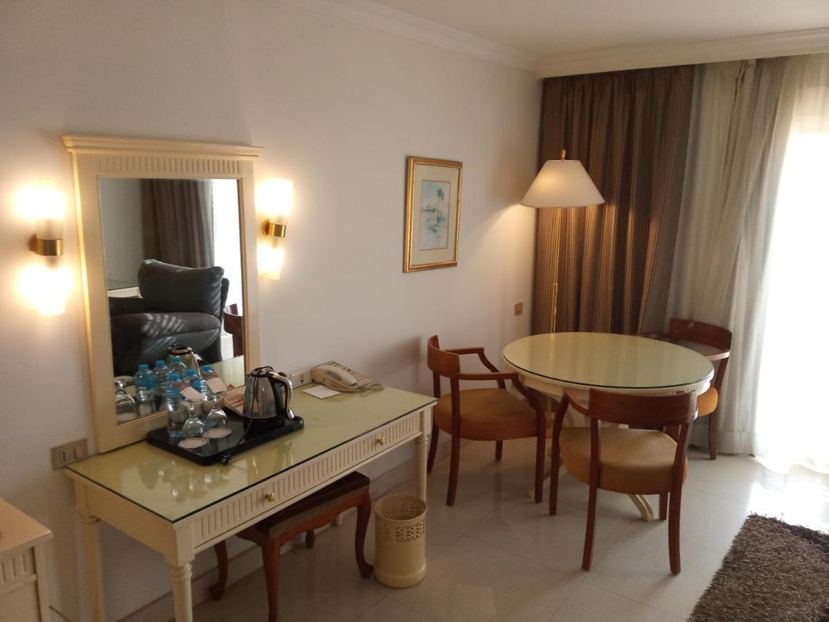 Hotel Cairo Pyramids