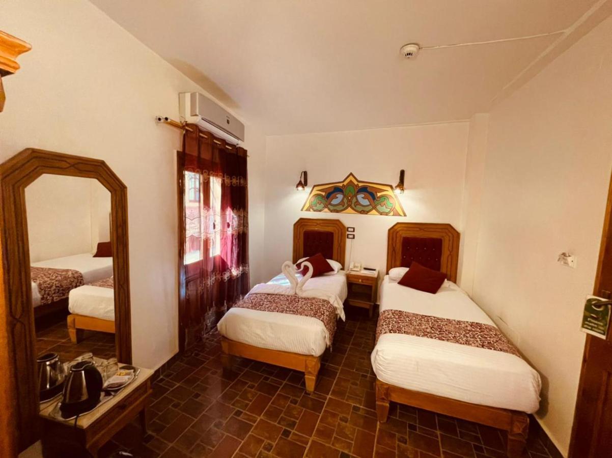 Nefertiti Hotel