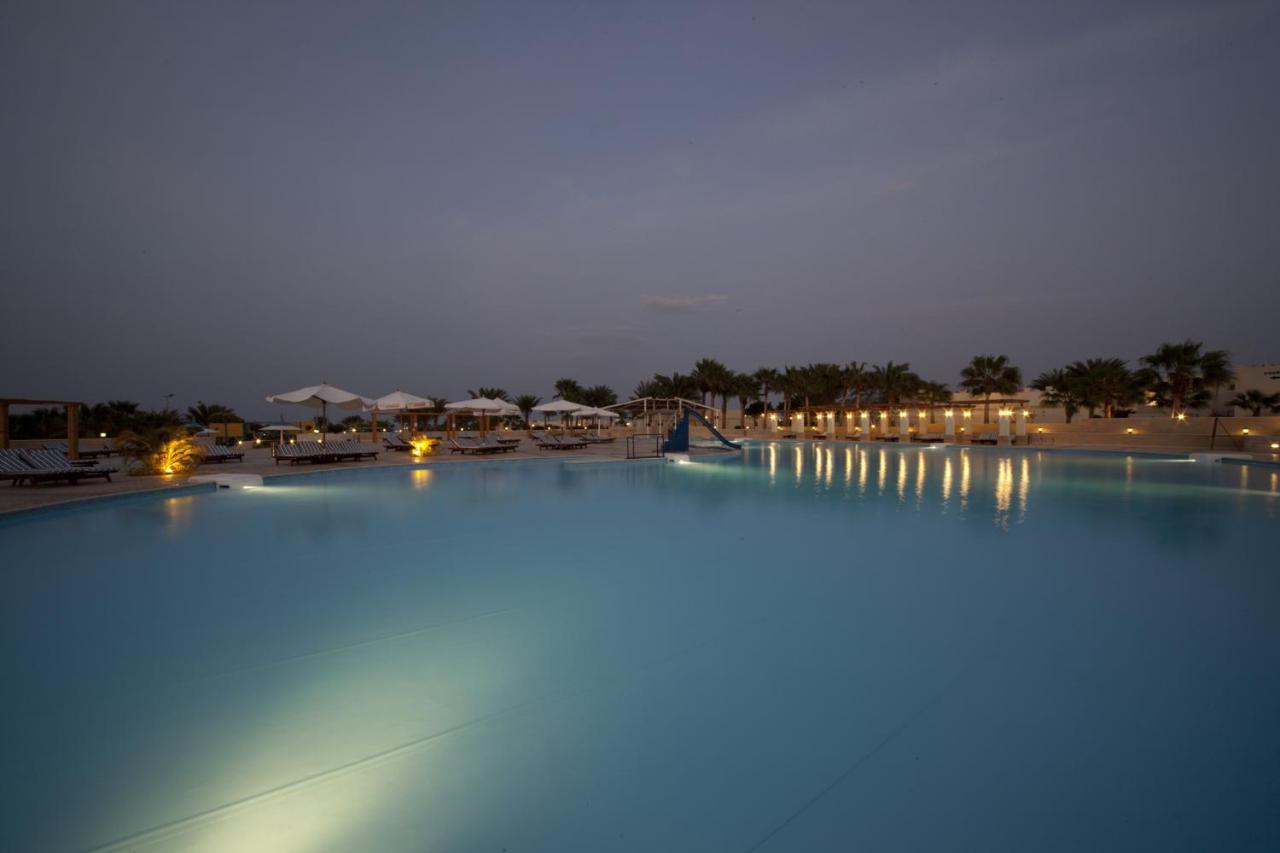 Coral Beach Resort