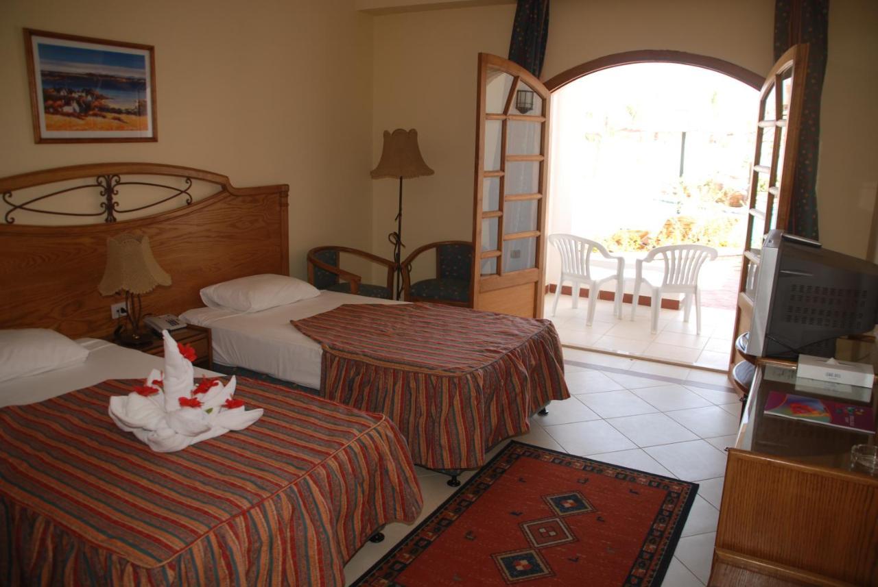 Coral Hills Resort 3*