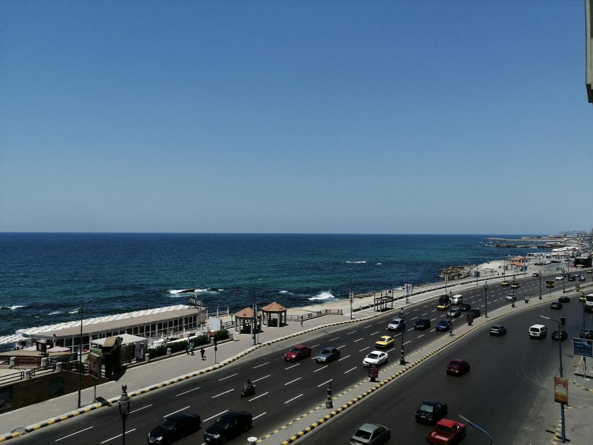 Midpoint Sea View - Families Only Apartament Alexandria
