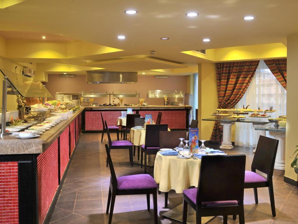 Chalet شاليهات بورتو ساوث بيتش للأسر فقط An