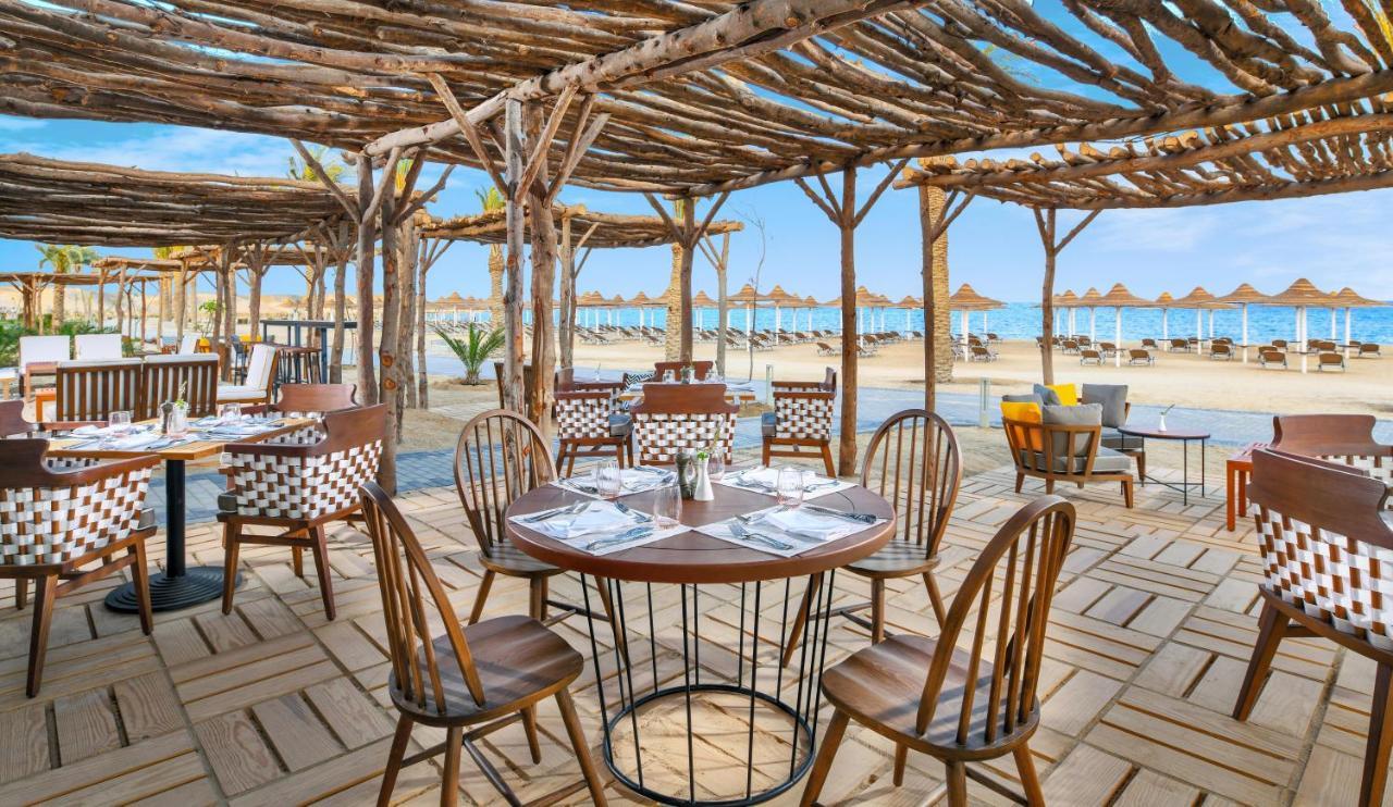 Jaz Costa Mares 5*