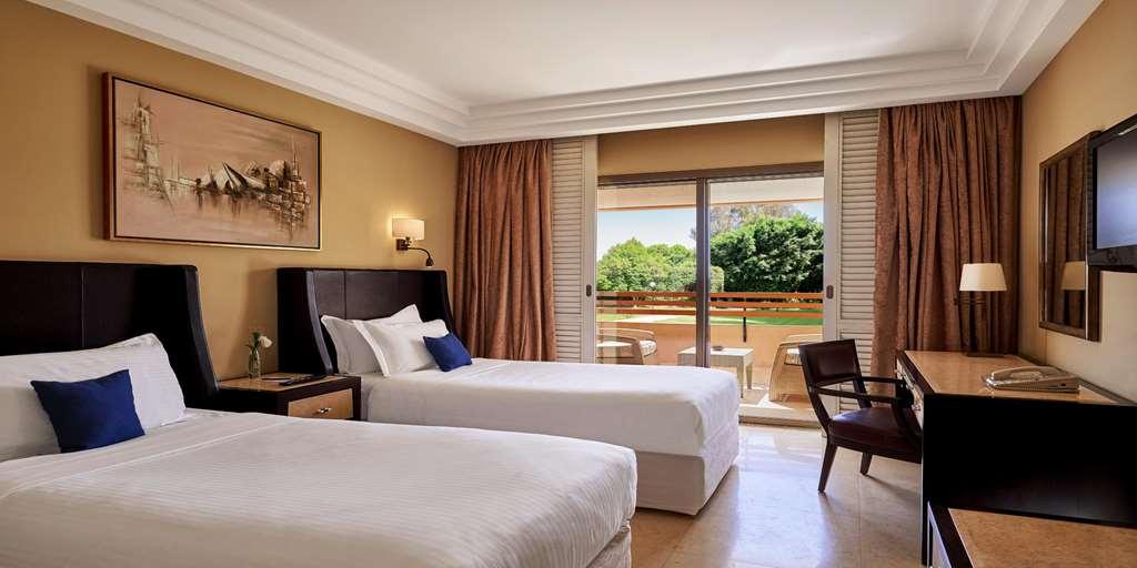 Hotel Steigenberger Achti 5*