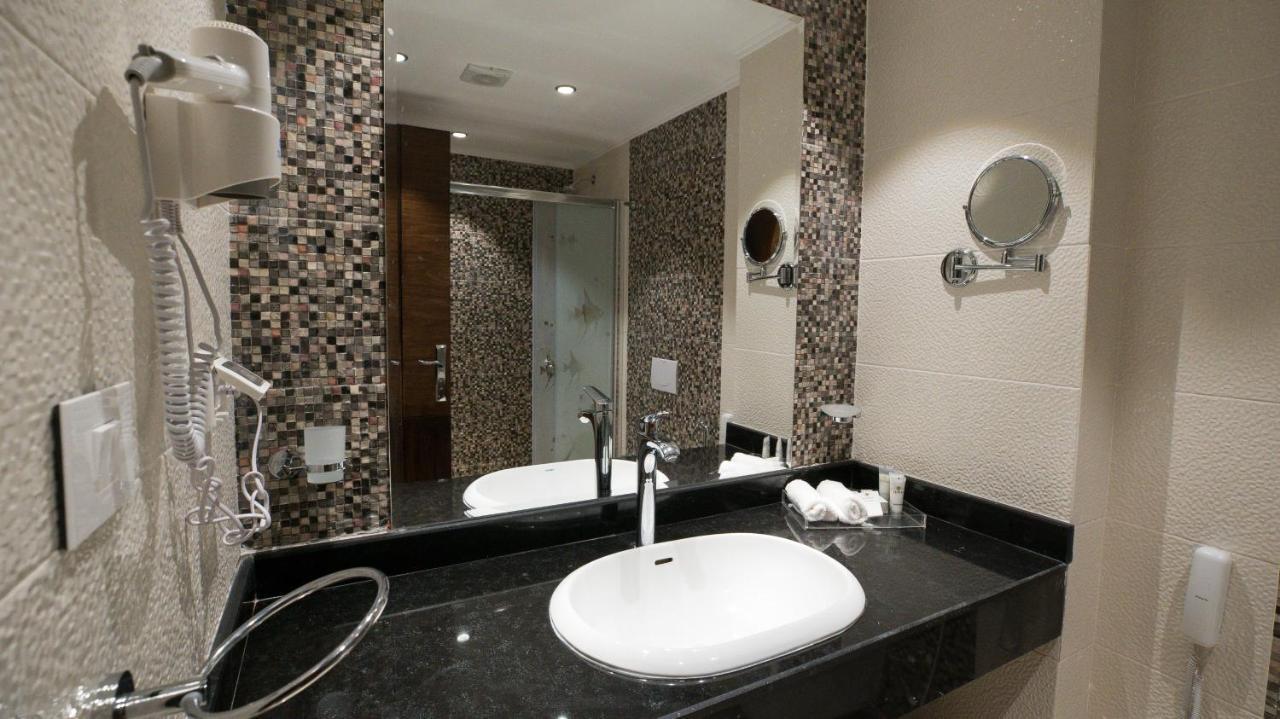 Hotel Golden Jewel Beach&hotel