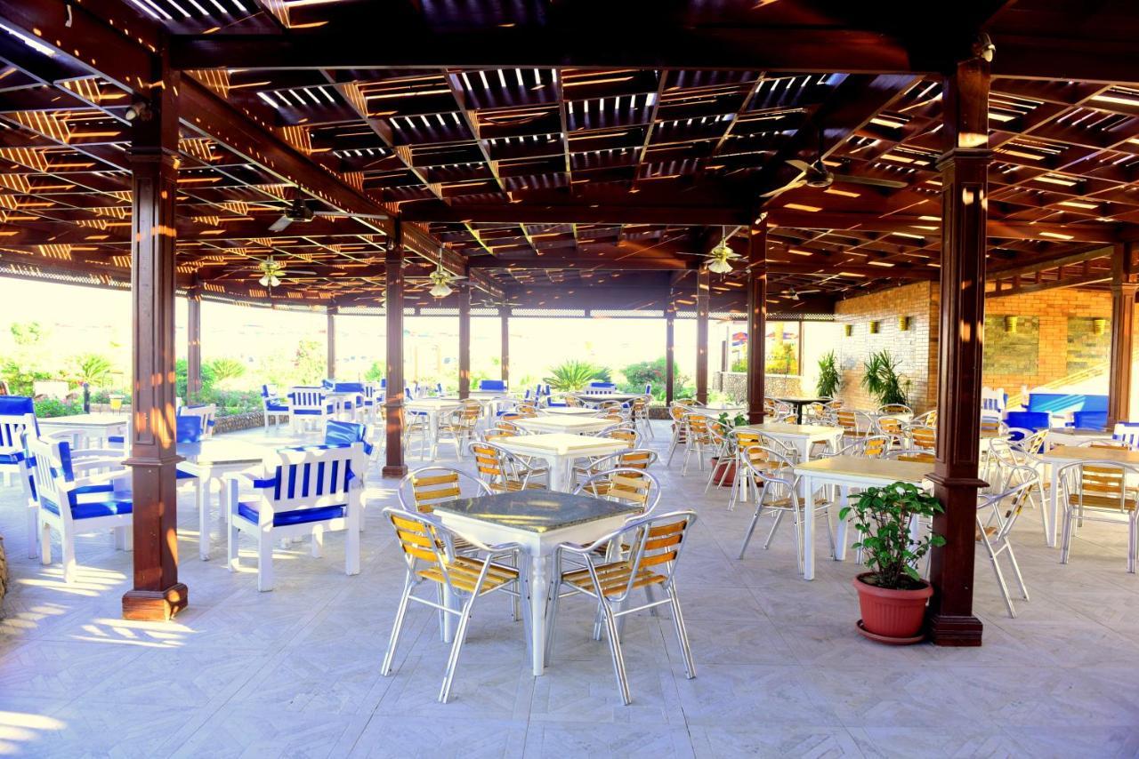 Resort Hawaii Paradise Aqua Park - Families And Couples Only Hurghada