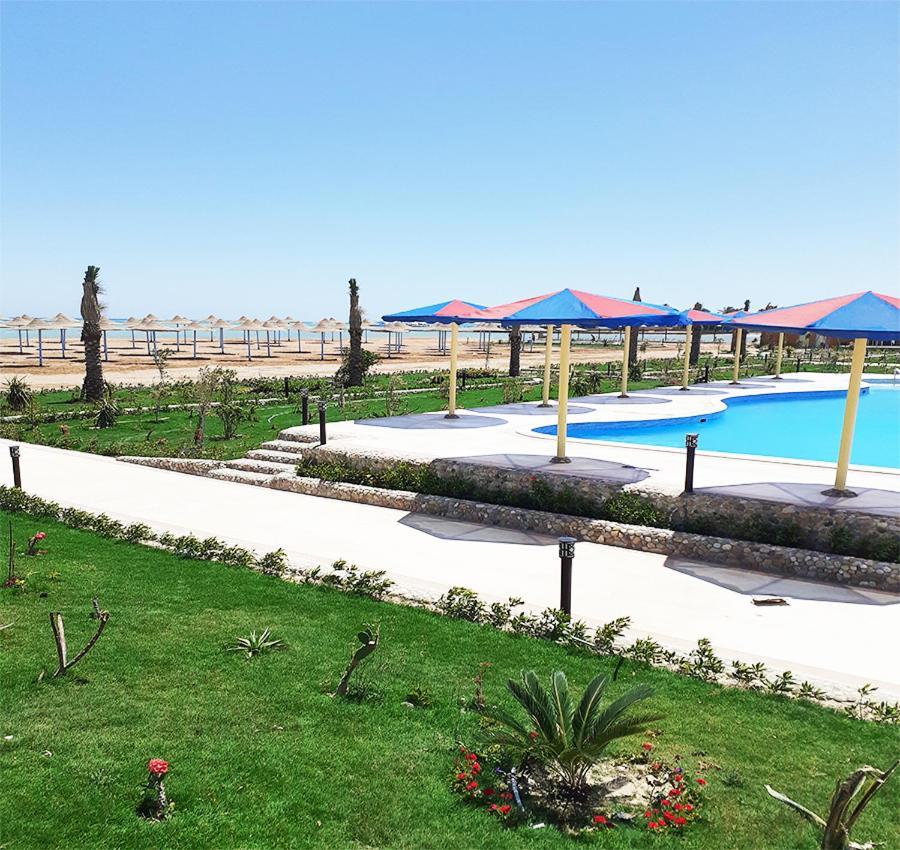 Hawaii Paradise Aqua Park - Families And Couples Only Resort Hurghada