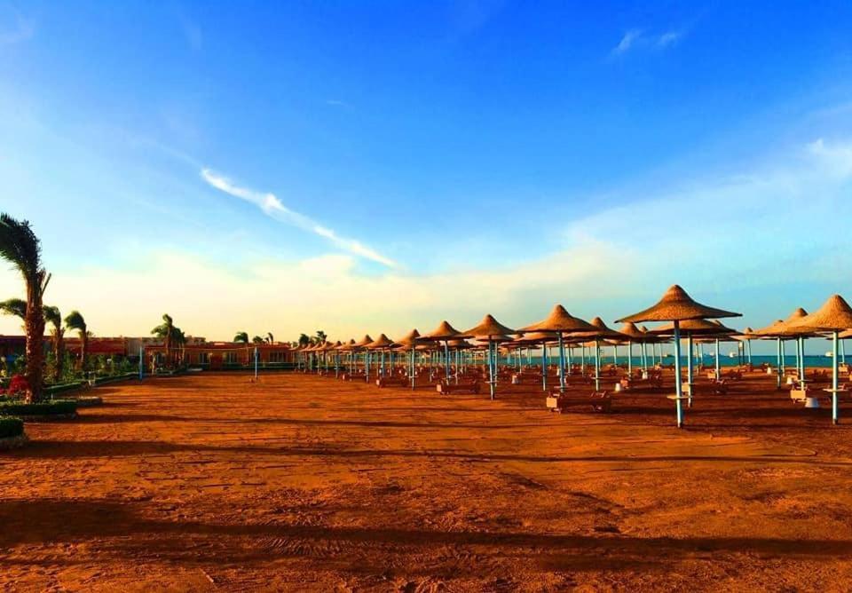 Hawaii Paradise Aqua Park - Families And Couples Only Hurghada