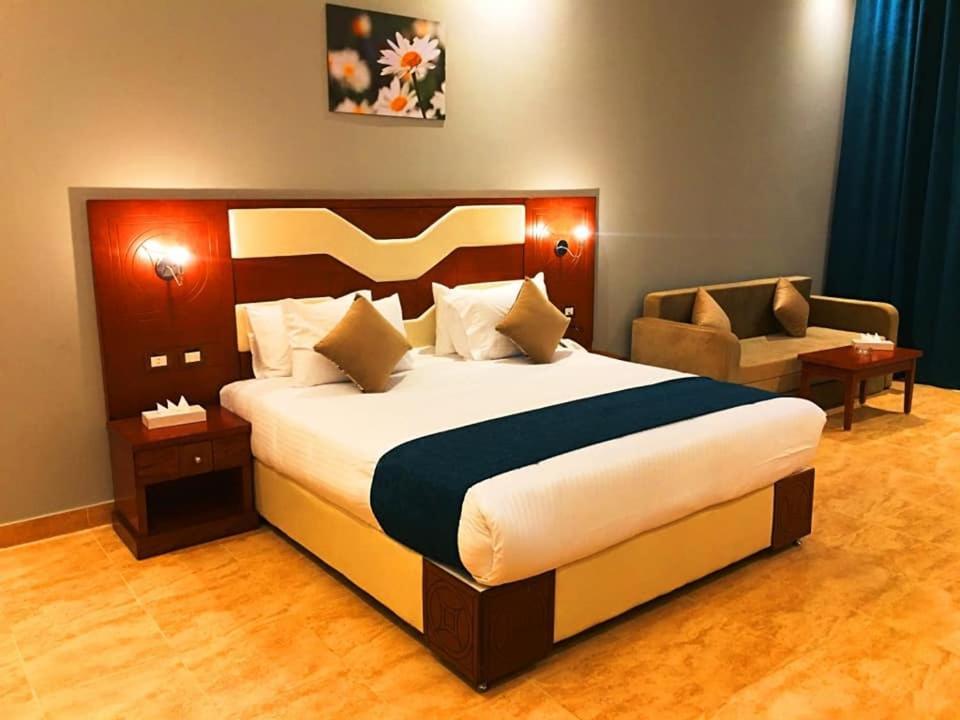 Resort Hawaii Paradise Aqua Park - Families And Couples Only Hurghada